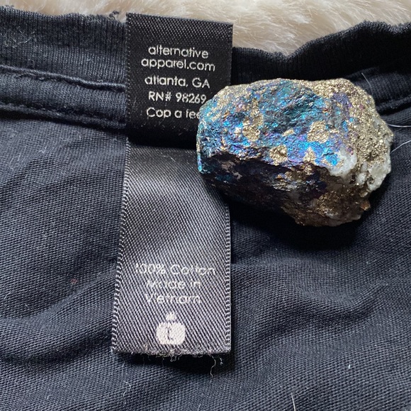 Yeah Yeah Yeahs Shirt from the It’s Blitz! 2009 tour. Stylized Distressed. - Picture 4 of 5